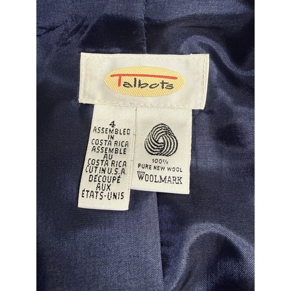 Women's Talbot, Navy Blue Blazer Gold Button Hundred Percent Pure Wool Size 4 - Picture 3 of 5